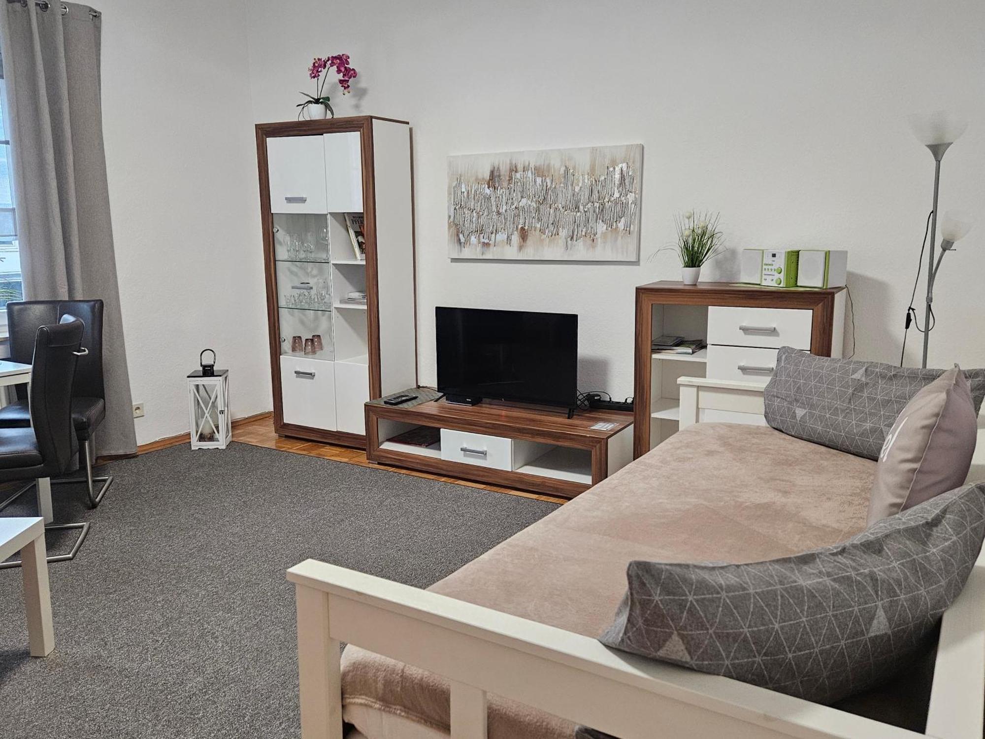 Apartment 3 X Ferien- & Monteurwohnungen Koenen Nah Am Westfield Centro Oberhausen (North Rhine-Westphalia)